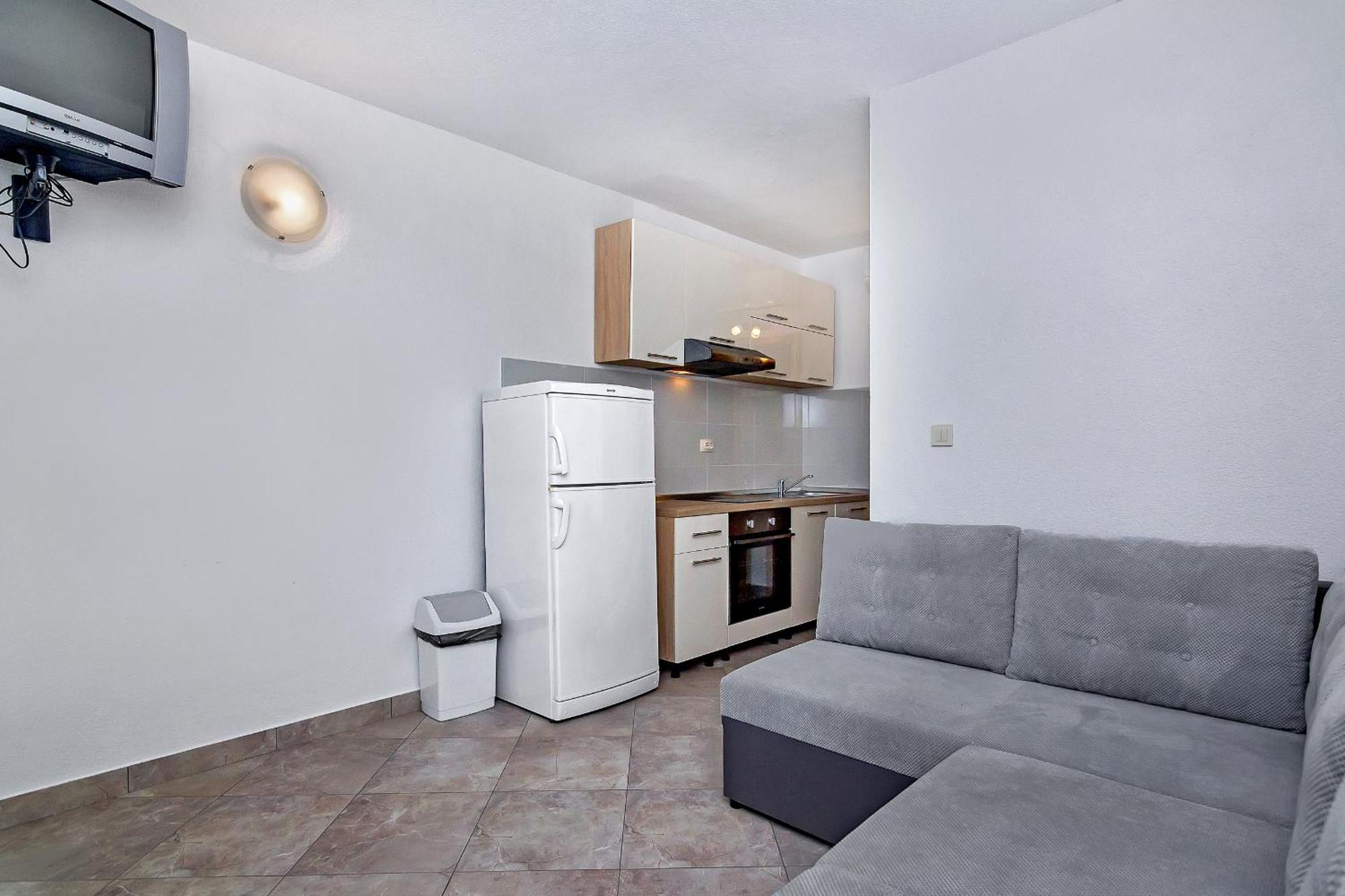 Apartmani Nikola Zastražišće 외부 사진